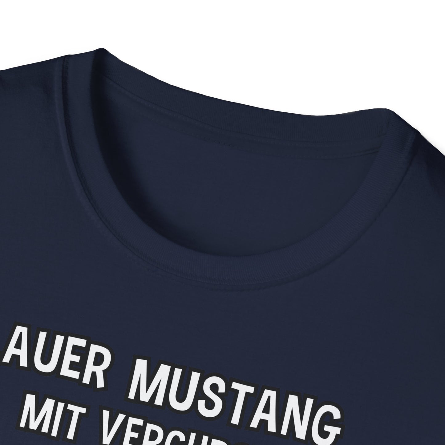 T-Shirt Blauer Mustang mit verchromtem Grill und fetten Schlappen