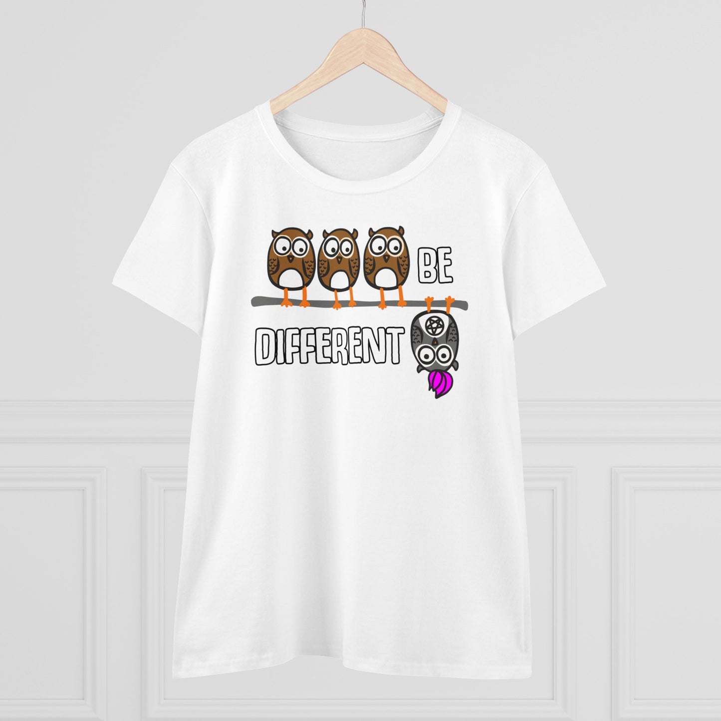Damen T-Shirt Be Different