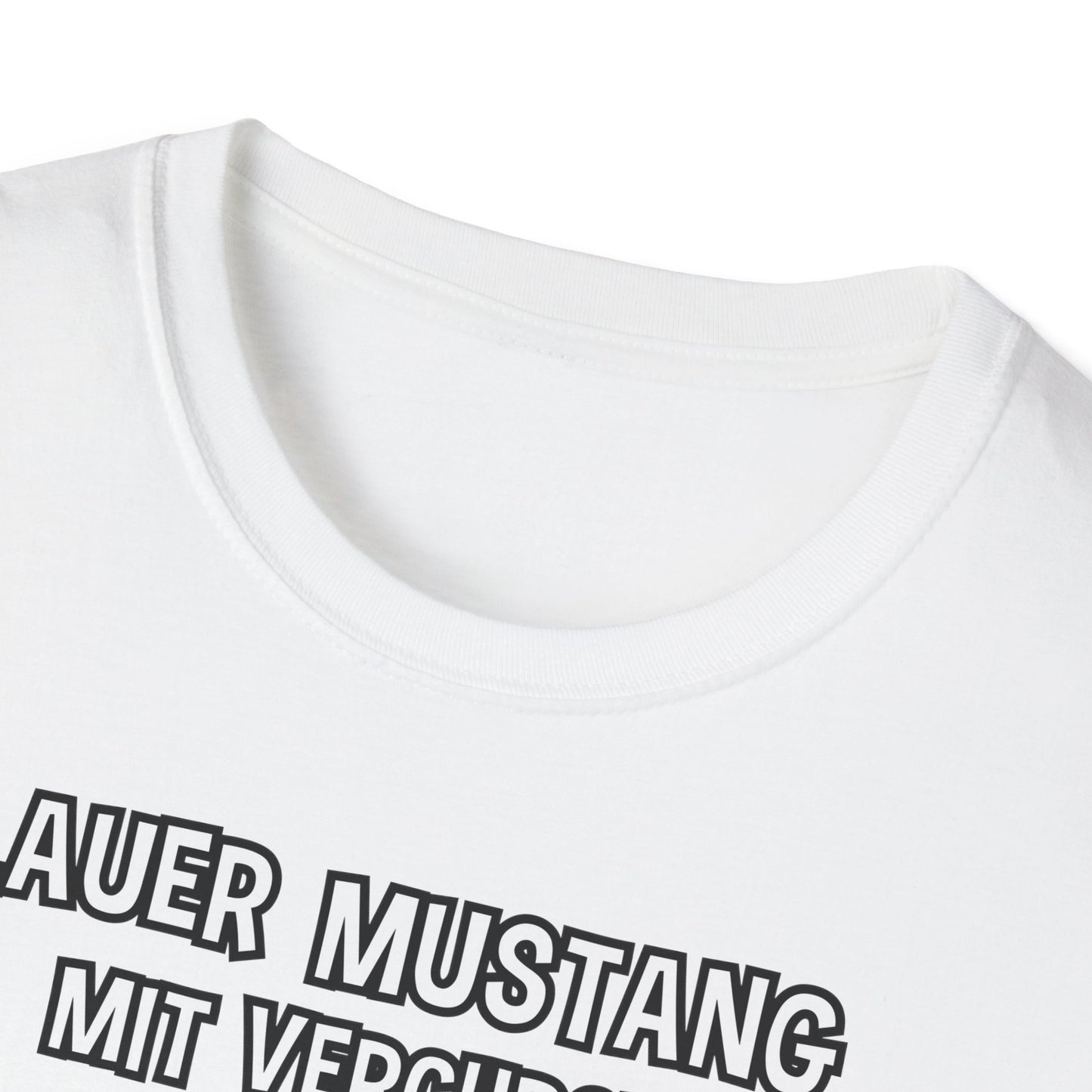 T-Shirt Blauer Mustang mit verchromtem Grill und fetten Schlappen