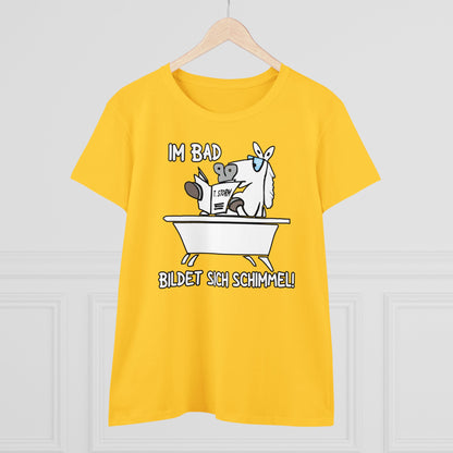 Damen T-Shirt Im Bad bildet sich Schimmel