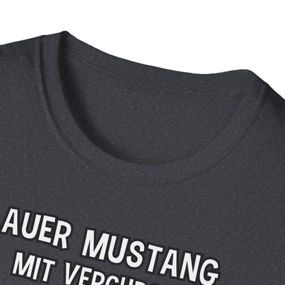 T-Shirt Blauer Mustang mit verchromtem Grill und fetten Schlappen